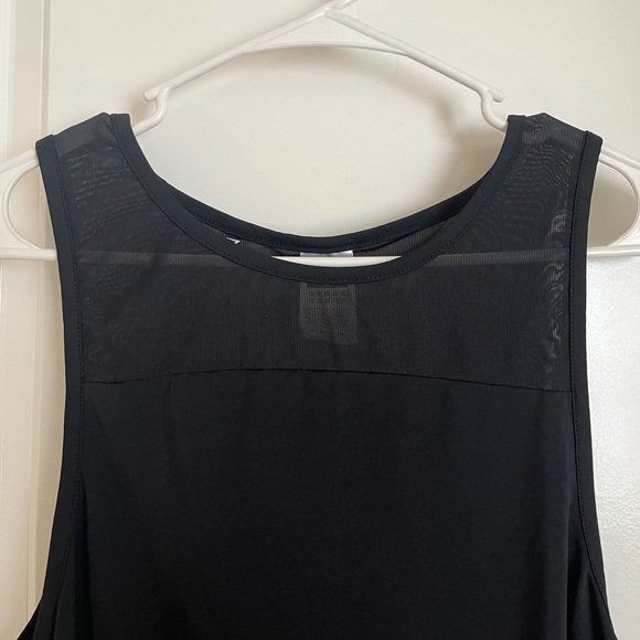 GYMSHARK | BLACK MESH ATHLETIC TANK TOP | MEDIUM - Picture 3 of 5